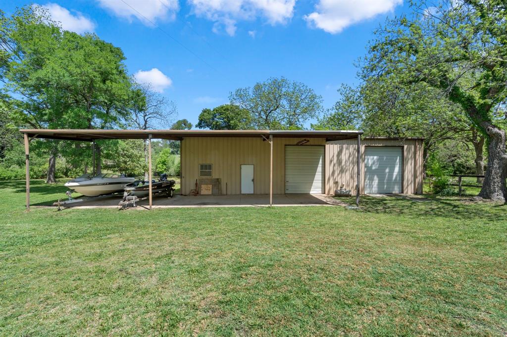 3231 Plainview Road Property Photo 1