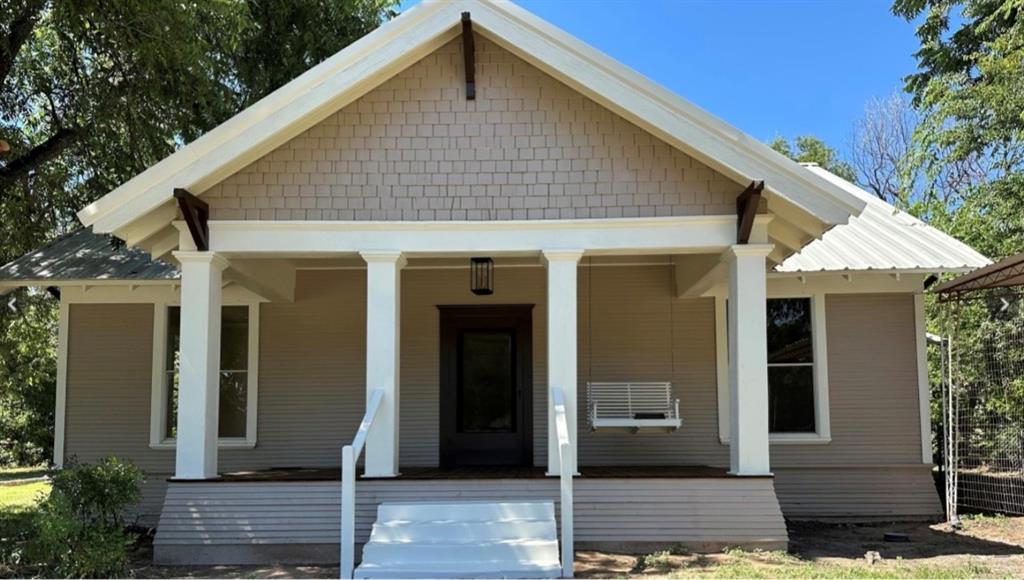 Comanche Real Estate Listings Main Image