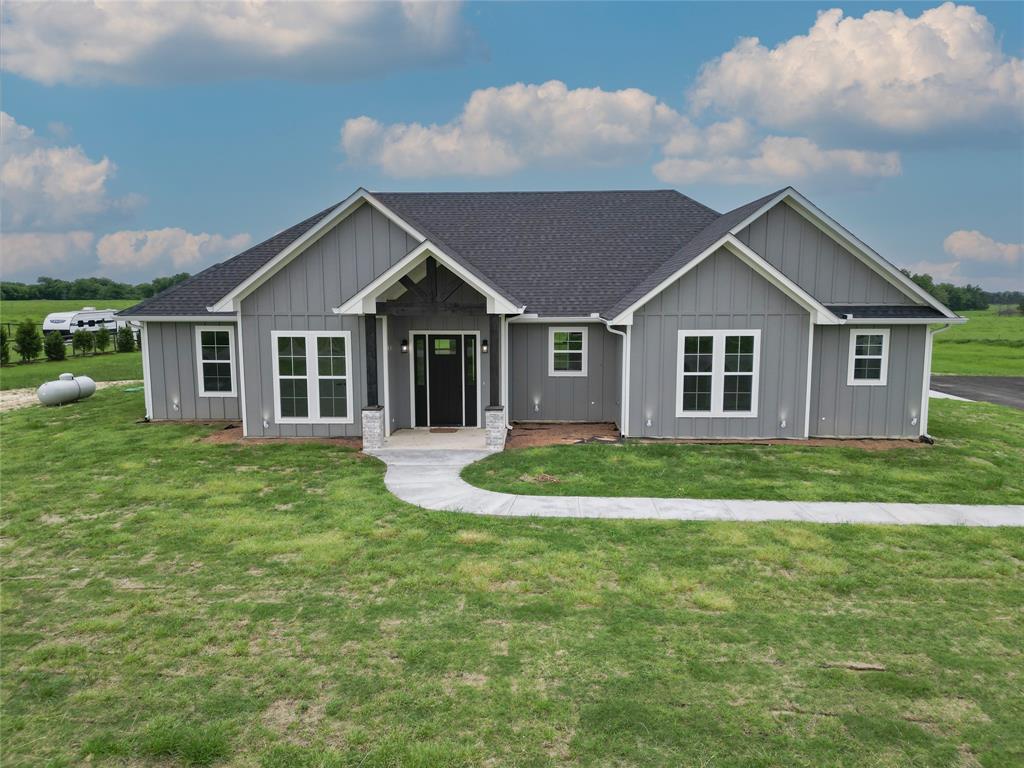 355 Private Road 5440 Property Photo
