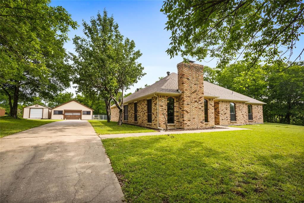 331 Oak Creek Drive Property Photo 1