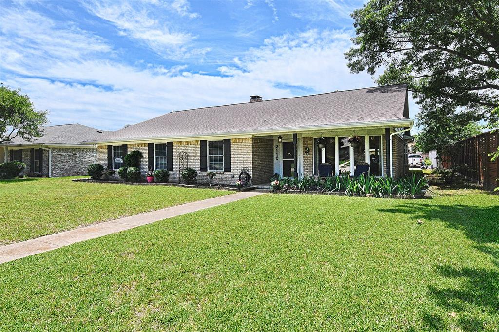 2112 Columbia Drive Property Photo