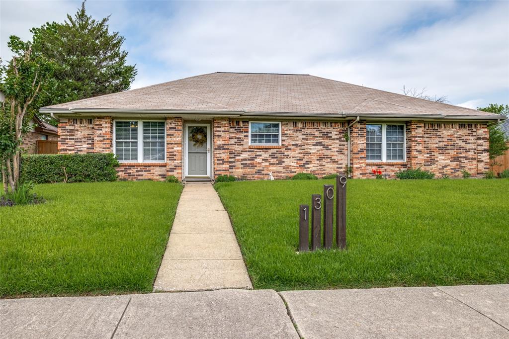 1309 Laredo Lane Property Photo