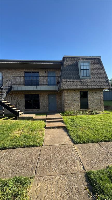 209 Vista Way Property Photo