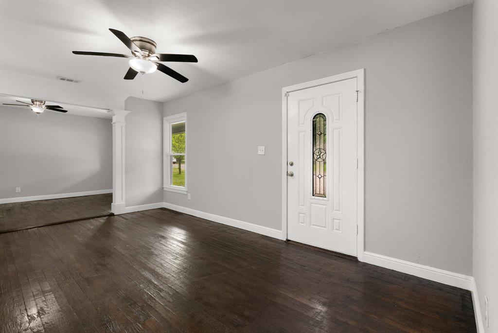 4512 Wabash Avenue Property Photo 5
