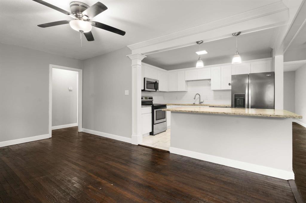 4512 Wabash Avenue Property Photo 6