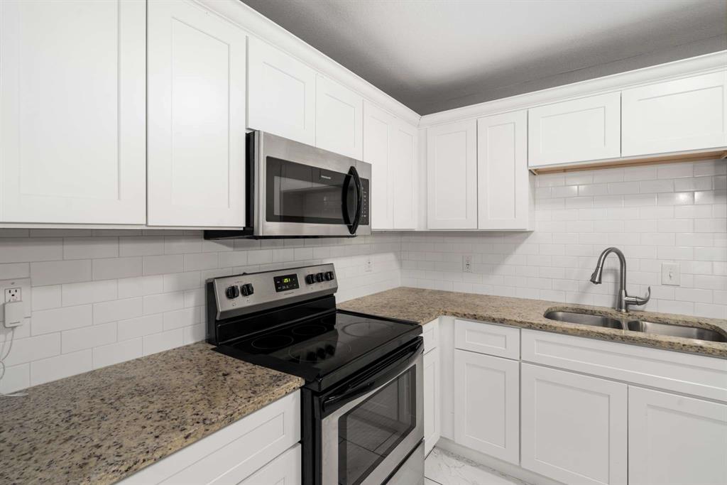 4512 Wabash Avenue Property Photo 11