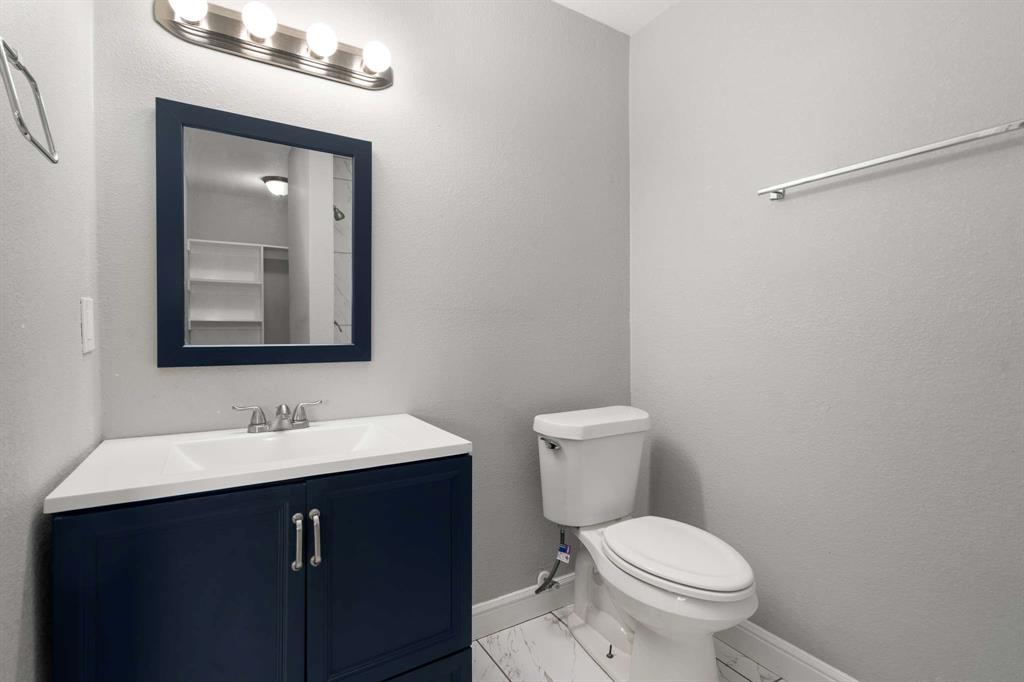 4512 Wabash Avenue Property Photo 19