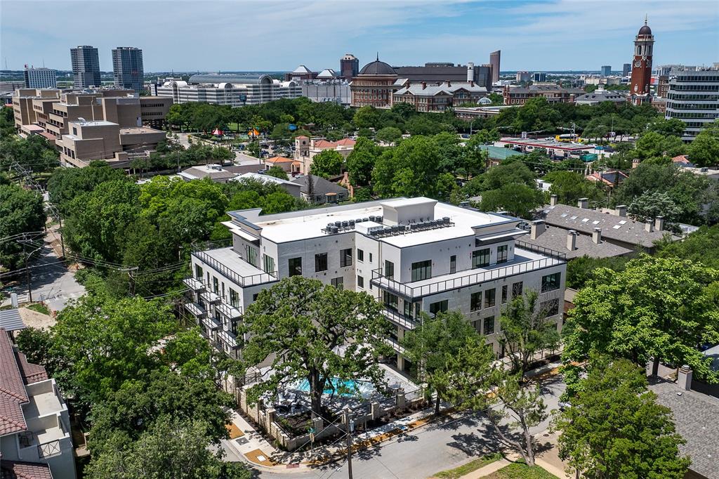 3601 Routh Street 2f Property Photo 8