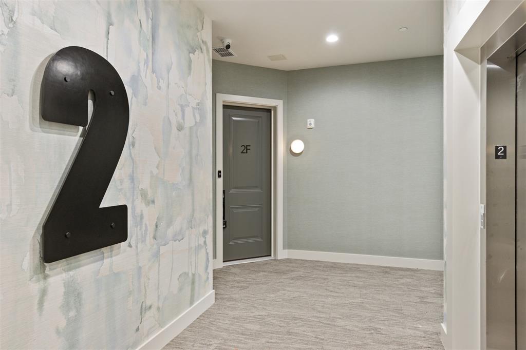 3601 Routh Street 2f Property Photo 10