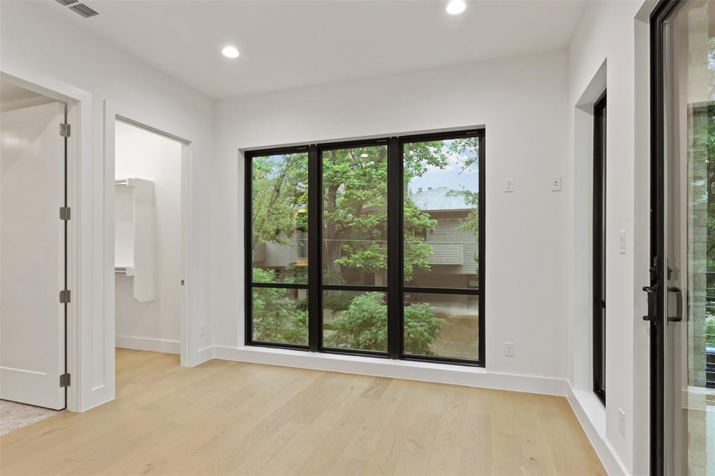 3601 Routh Street 2f Property Photo 15