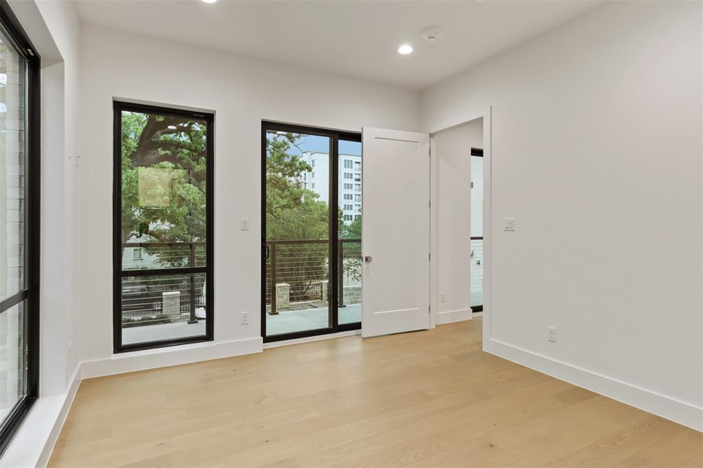 3601 Routh Street 2f Property Photo 16