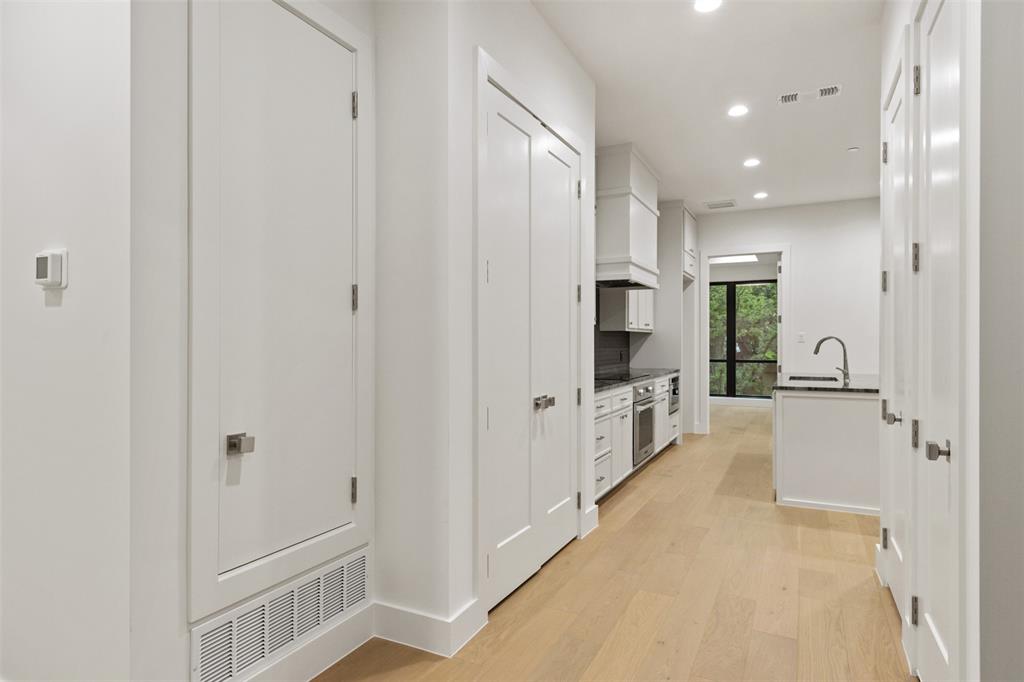 3601 Routh Street 2f Property Photo 26