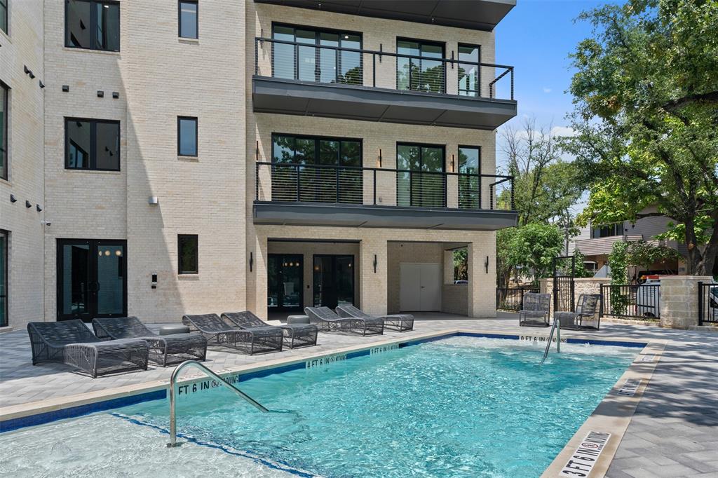 3601 Routh Street 2f Property Photo 37