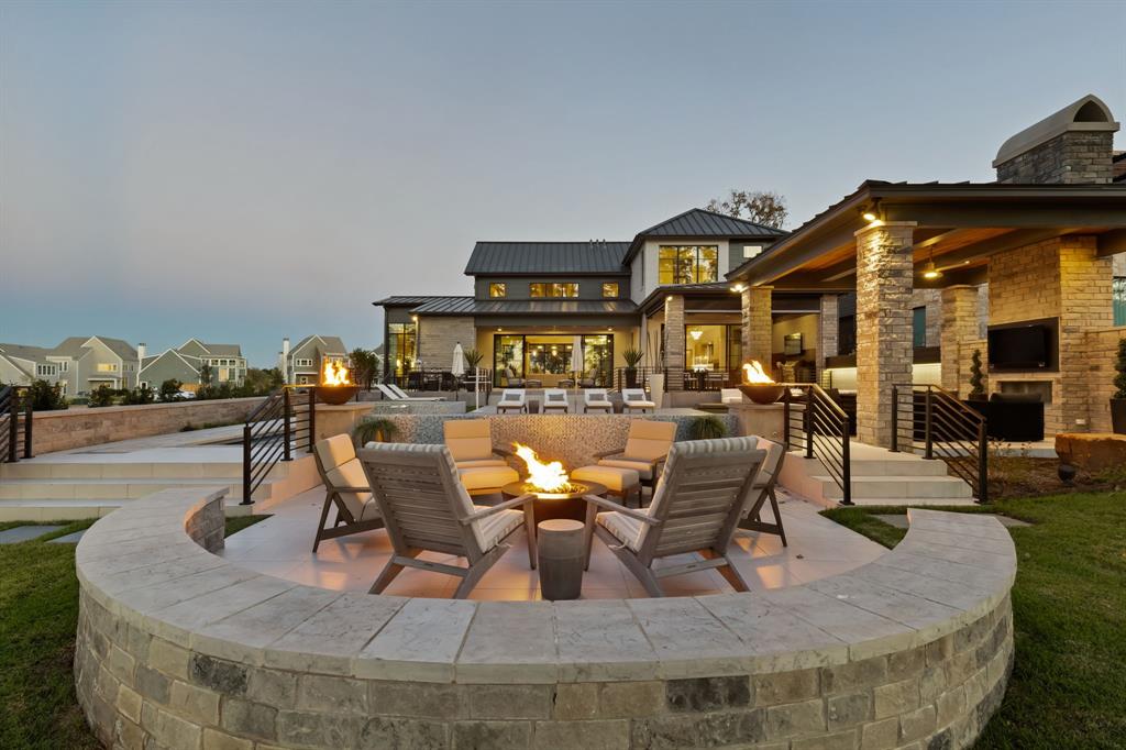 12133 W Lighthouse Lane Property Photo 7