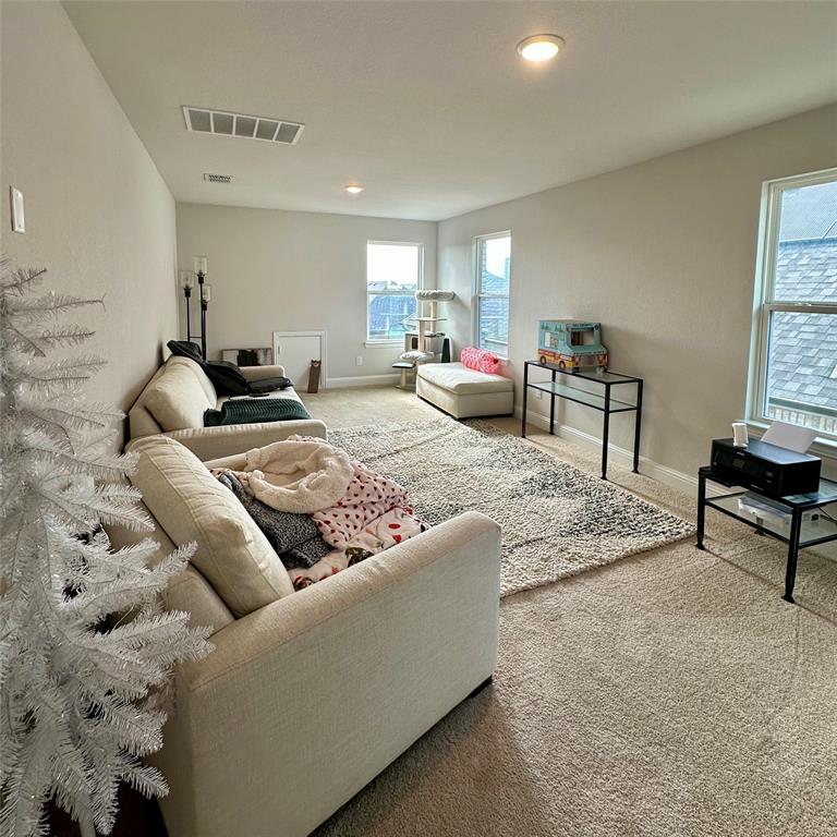 136 Glenwood Drive Property Photo 24
