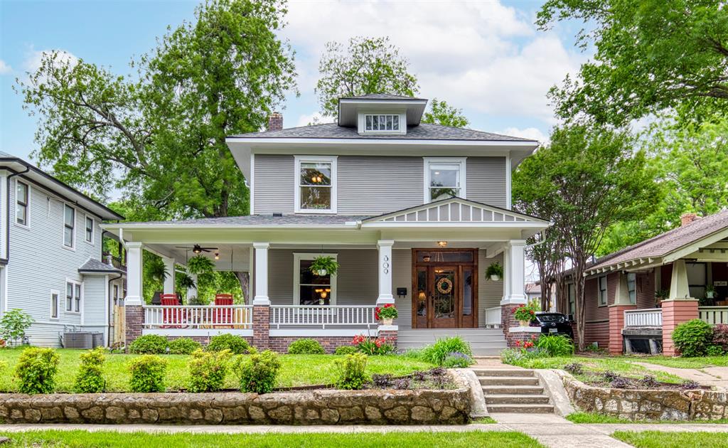 309 S Montclair Avenue Property Photo 1