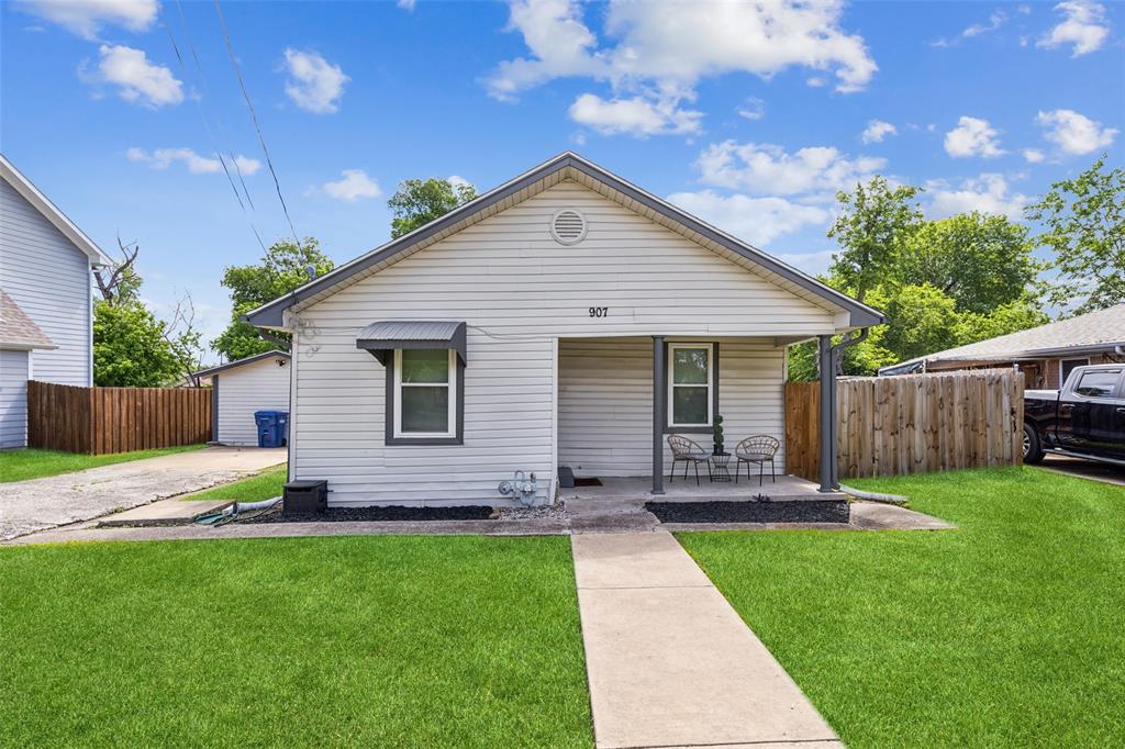 907 Rockwall Street Property Photo 1