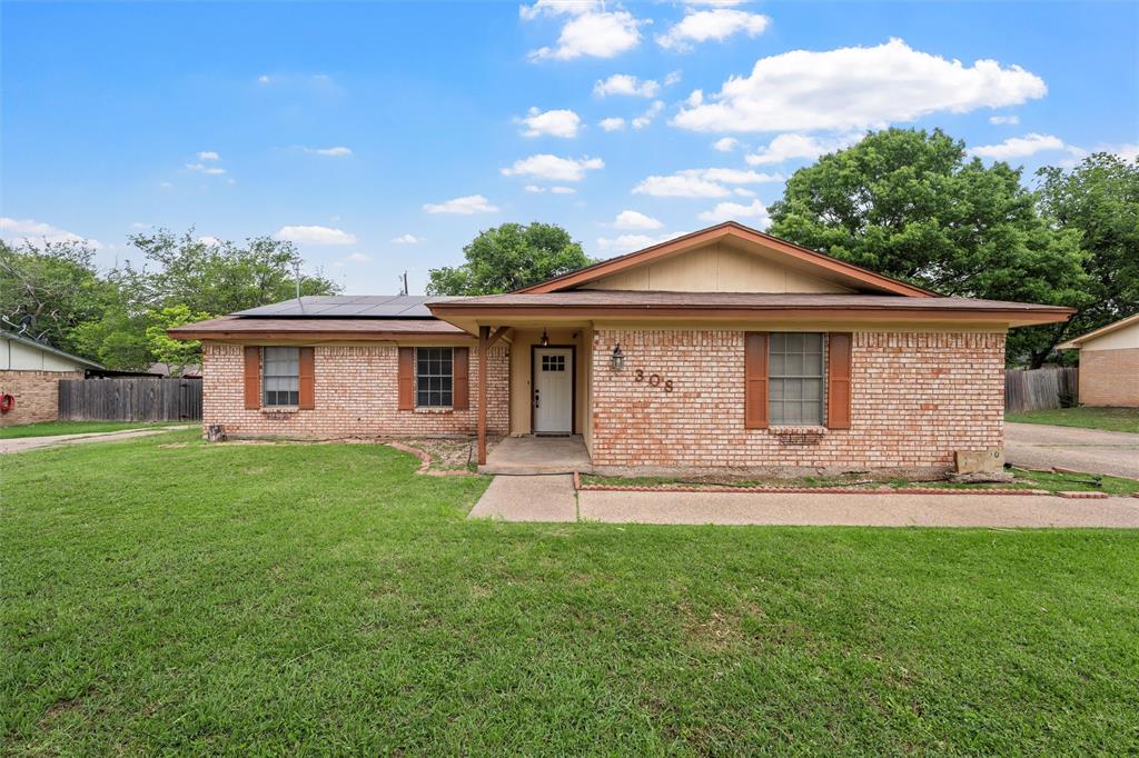 308 W Spring Valley Drive Property Photo 1