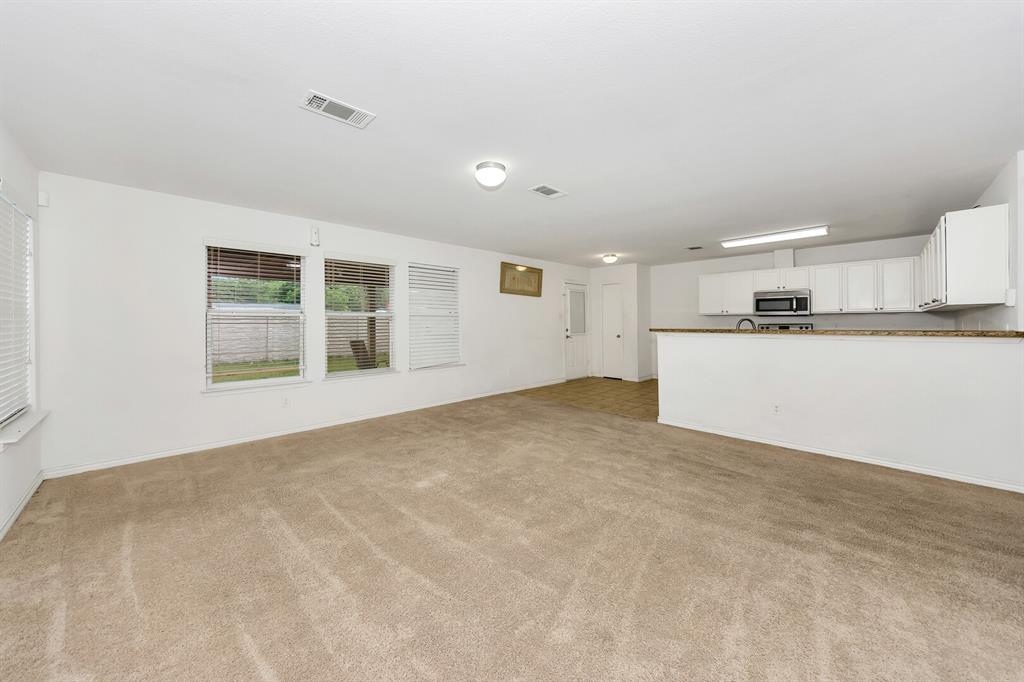 6021 Lucas Court Property Photo 16