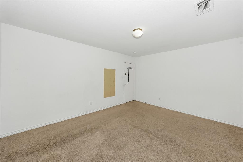 6021 Lucas Court Property Photo 26