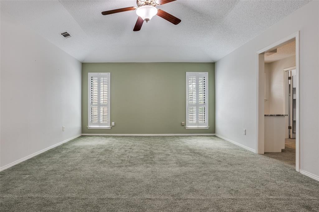 2507 Springpark Way Property Photo 18