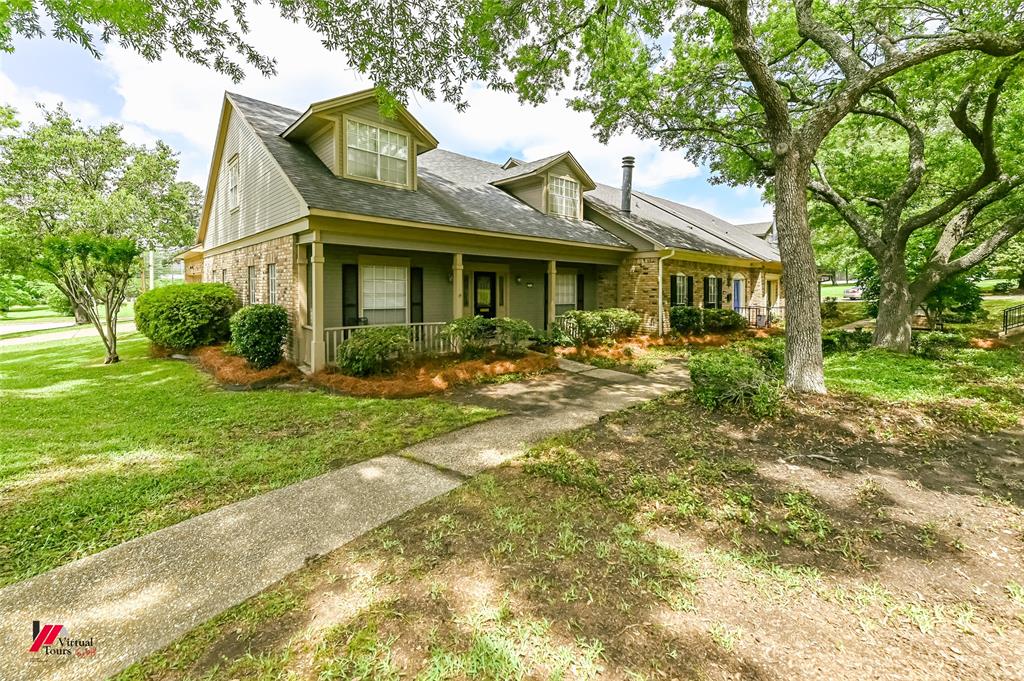 3111 Fairfield Avenue Property Photo