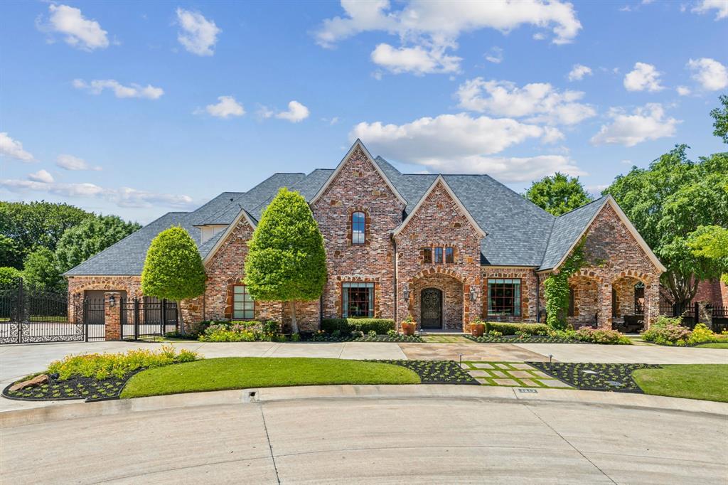 1213 Clubhouse Court Property Photo 1