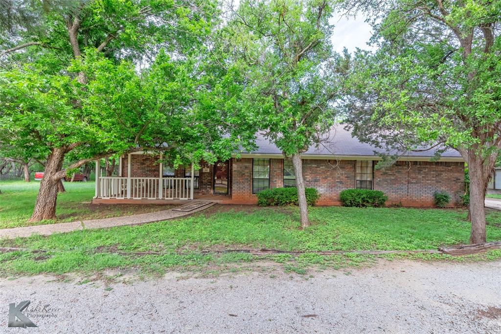 212 White Bear Cove Property Photo