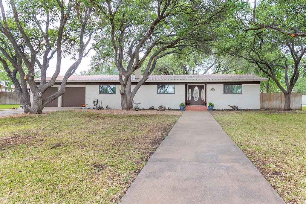 2108 Menard Property Photo