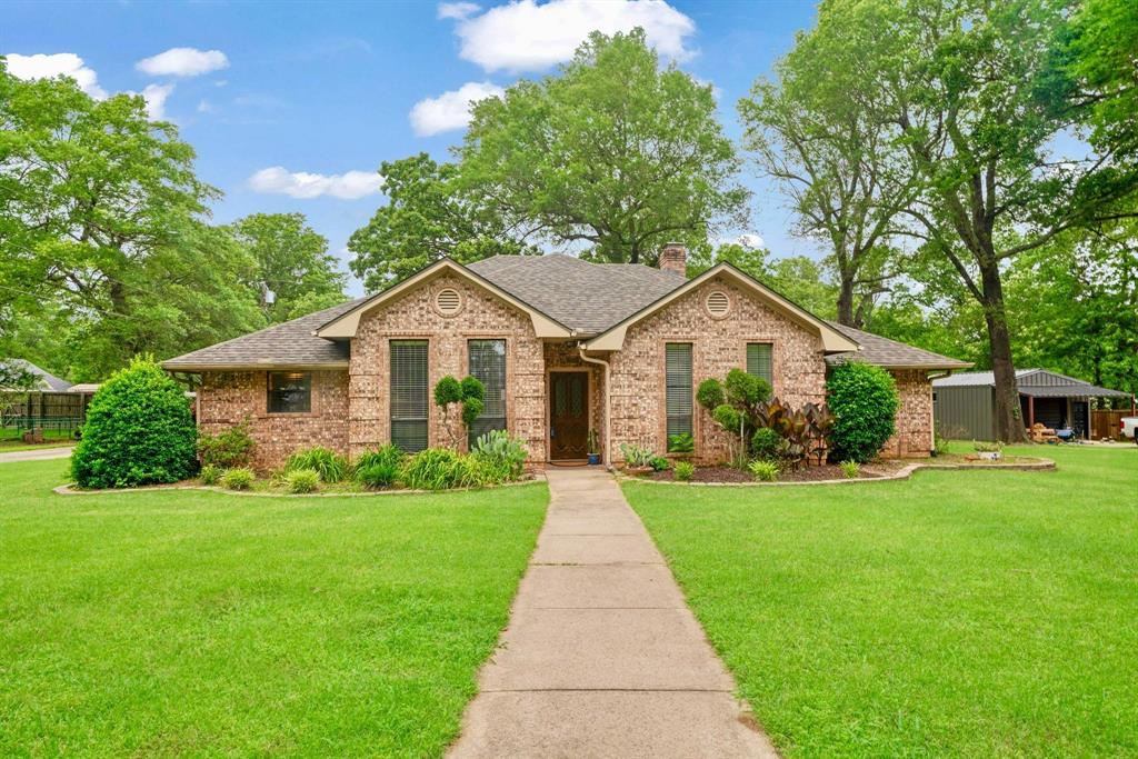 4435 Wood Creek Property Photo