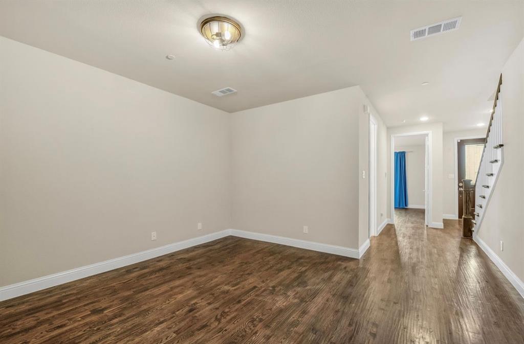 8511 Jacobs Street Property Photo 9