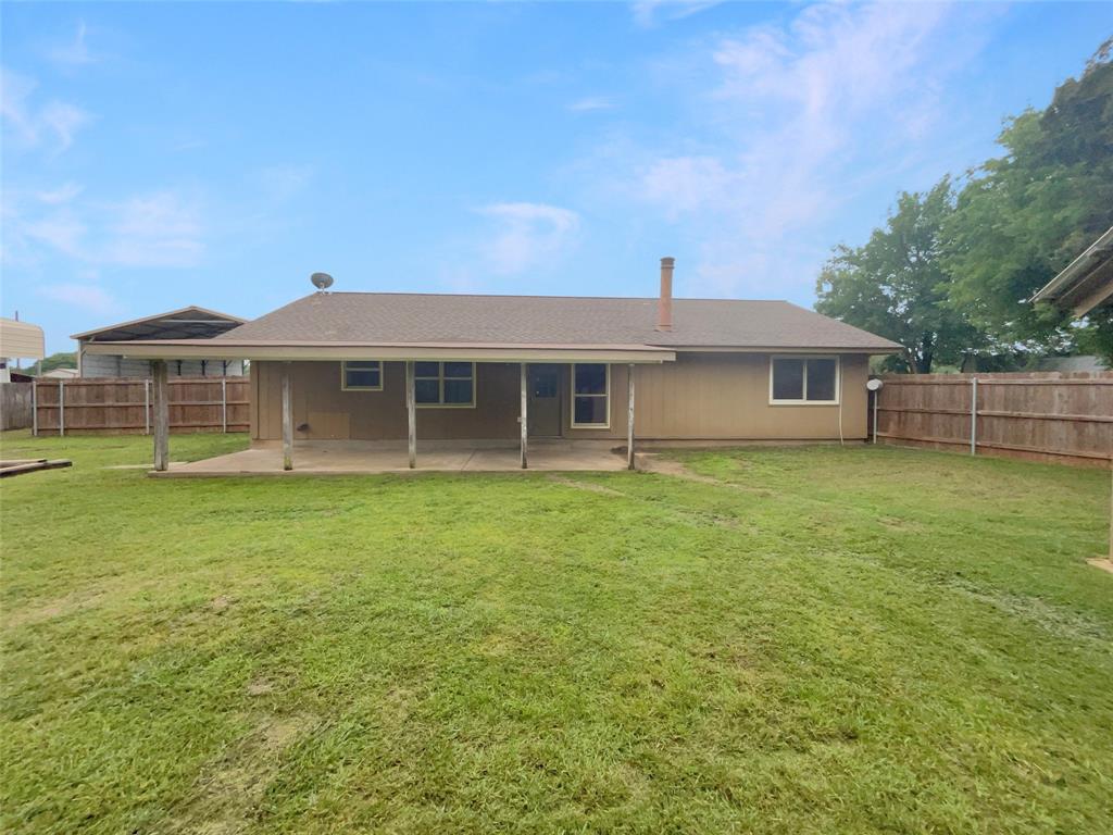 210 Mr Bob Drive Property Photo 8