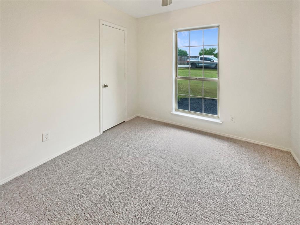 210 Mr Bob Drive Property Photo 14