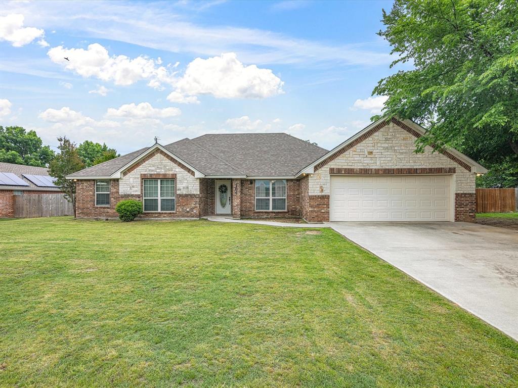 104 Ashley Street Property Photo