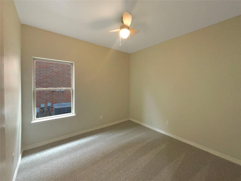 4404 Coney Island Drive Property Photo 5
