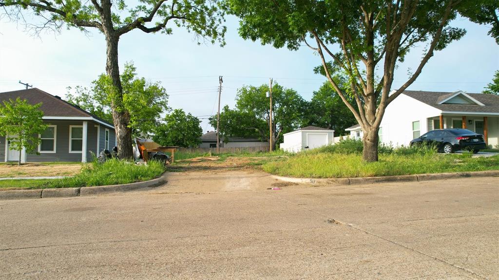 1404 E Cannon Street Property Photo 1