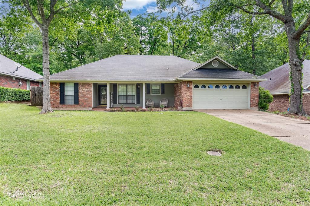 9805 Amblewood Lane Property Photo 1