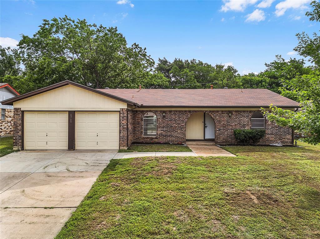 6920 Bennington Drive Property Photo 1