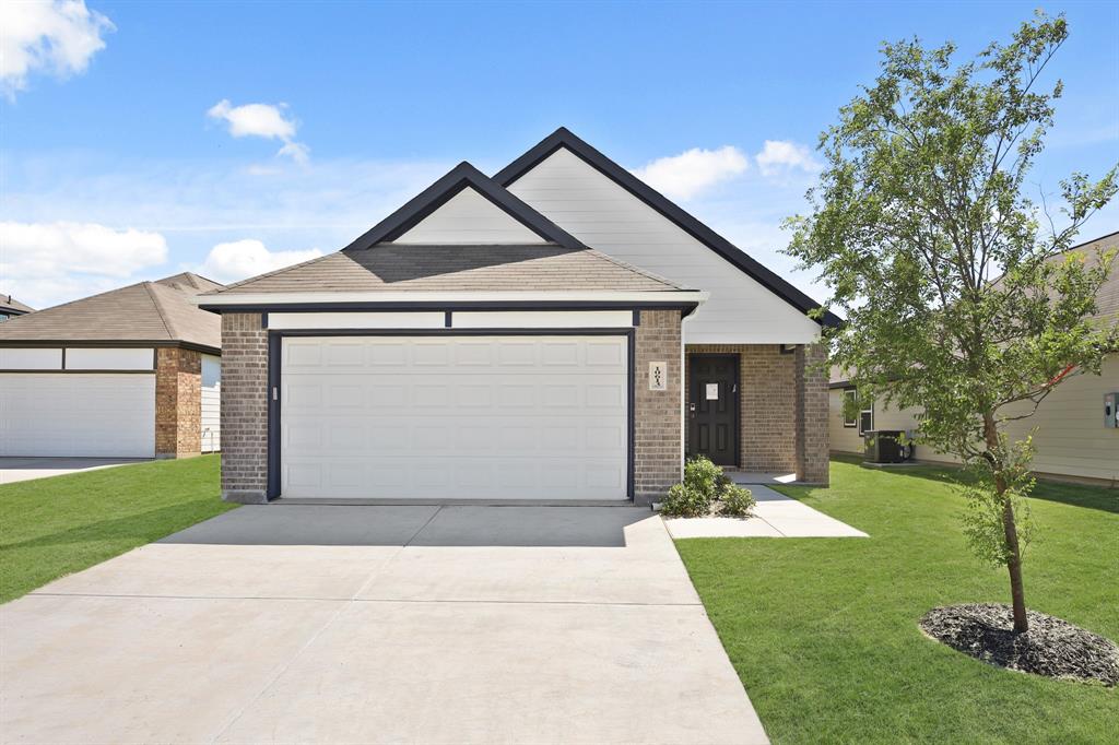 10613 Stag Lane Property Photo 1