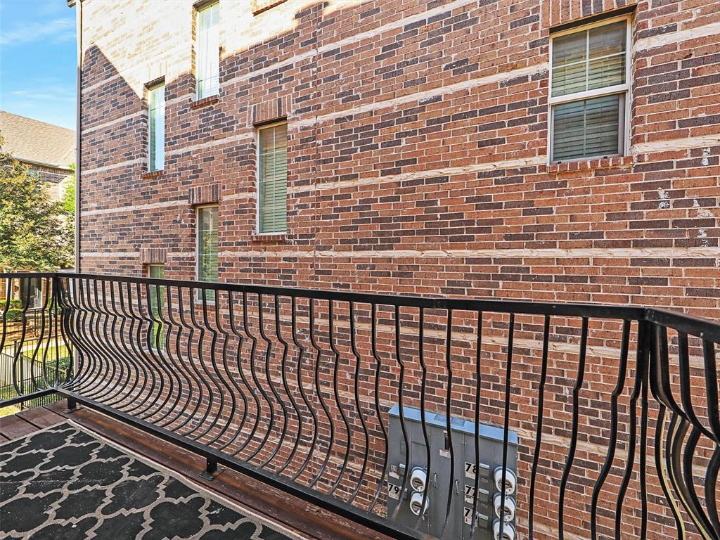 2500 Rockbrook Drive 81 Property Photo 14