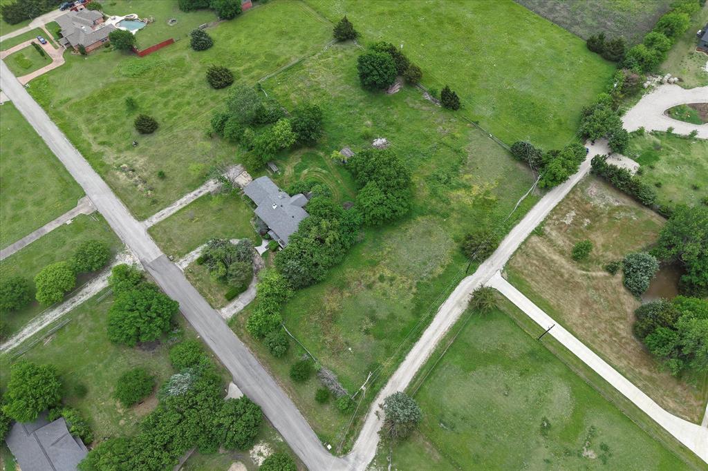 1150 Bloom Street Property Photo 5