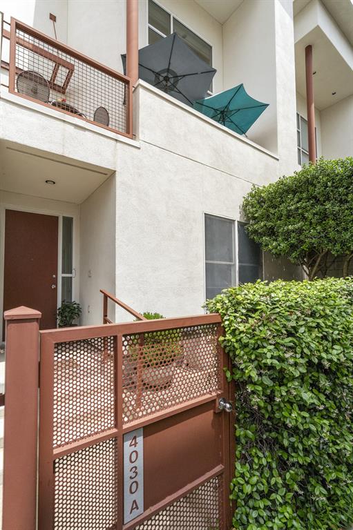 4030 Travis Street A Property Photo 2