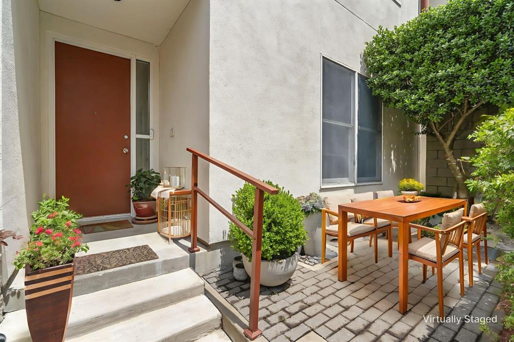 4030 Travis Street A Property Photo 3