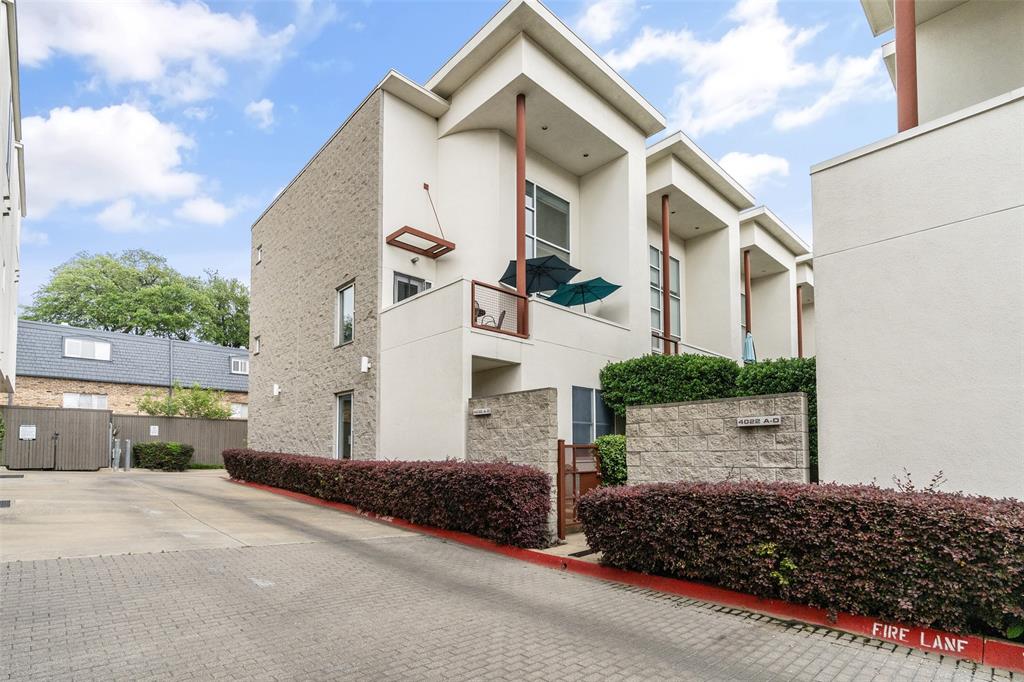 4030 Travis Street A Property Photo 15