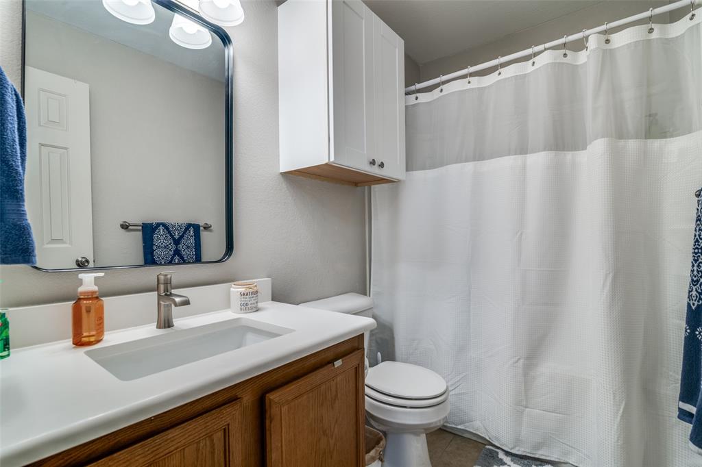 719 Gallant Court Property Photo 13