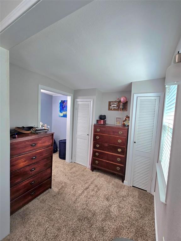 602 N Cates Street Property Photo 12