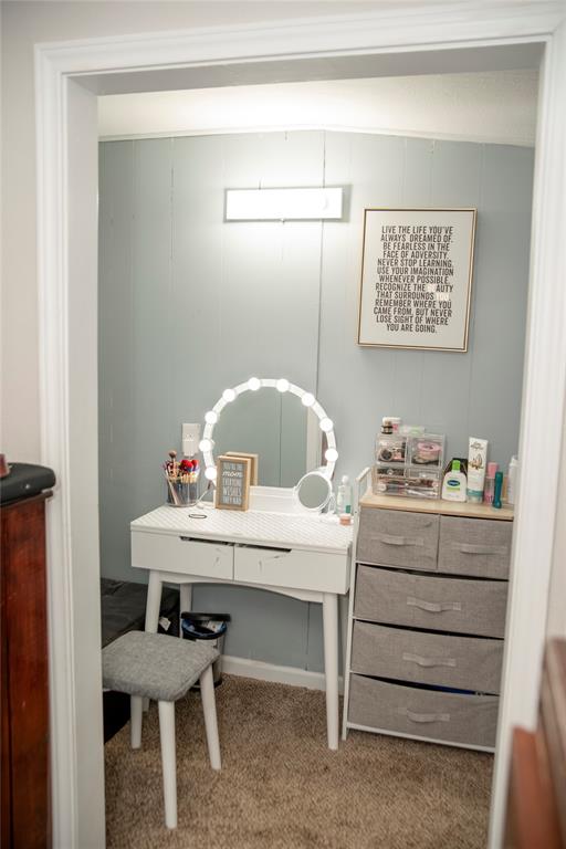 602 N Cates Street Property Photo 14