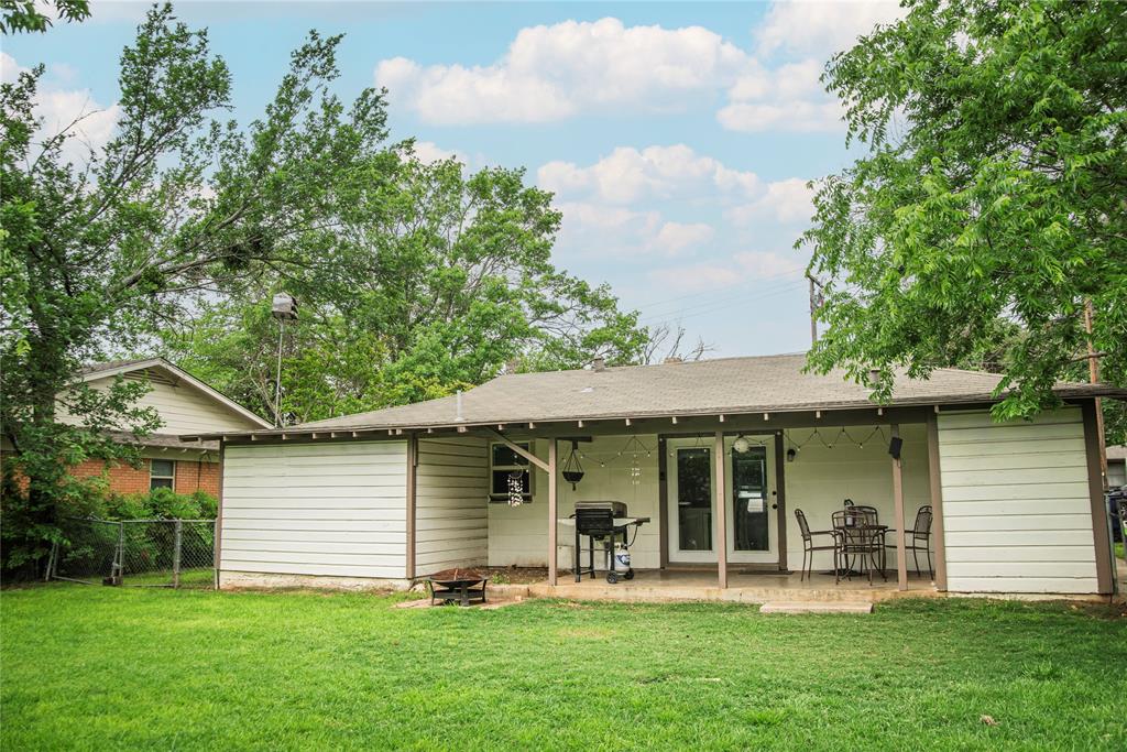 602 N Cates Street Property Photo 19