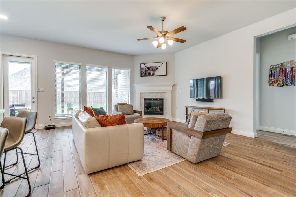 1308 Bluestem Drive Property Photo 8