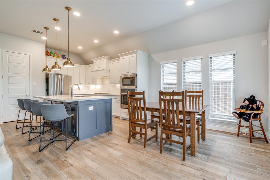 1308 Bluestem Drive Property Photo 10